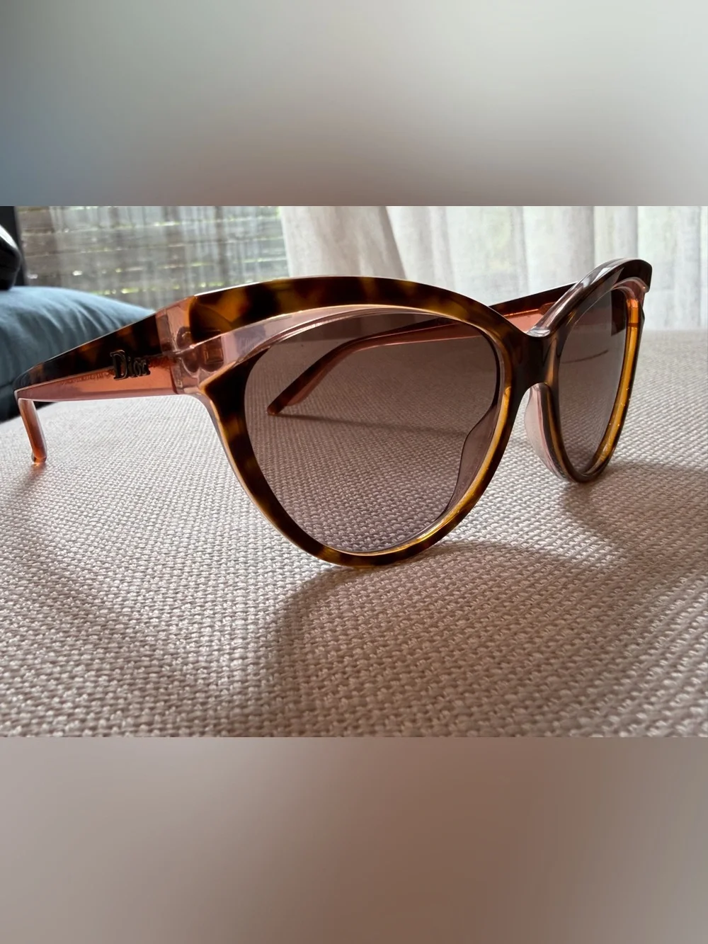 Dior Tortoiseshell and Pink Cat-Eye Sunglasses - Brown Lenses